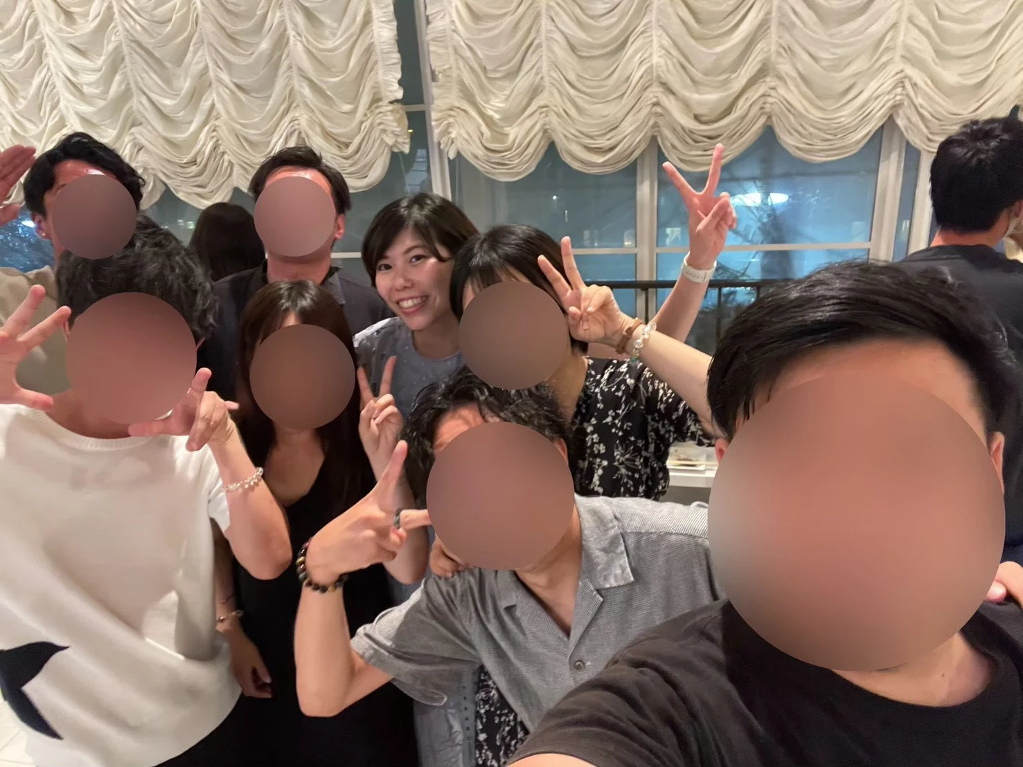 気軽な交流会での集合写真